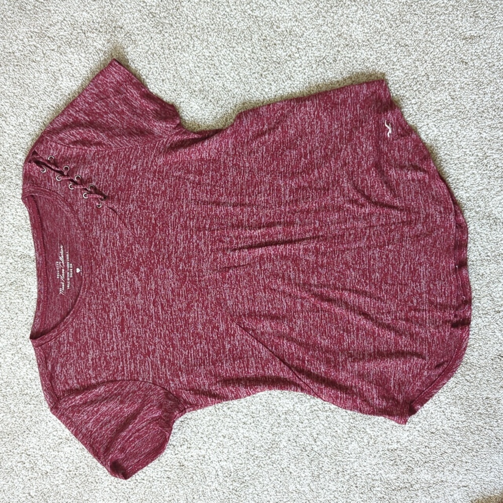 Hollister Red Tee